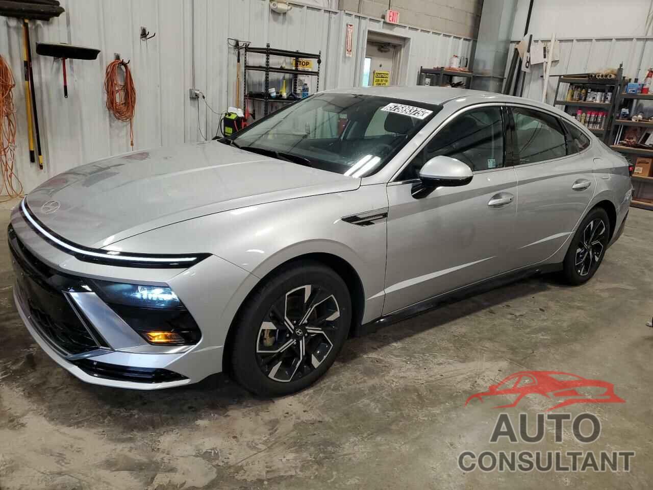 HYUNDAI SONATA 2024 - KMHL64JA5RA412458