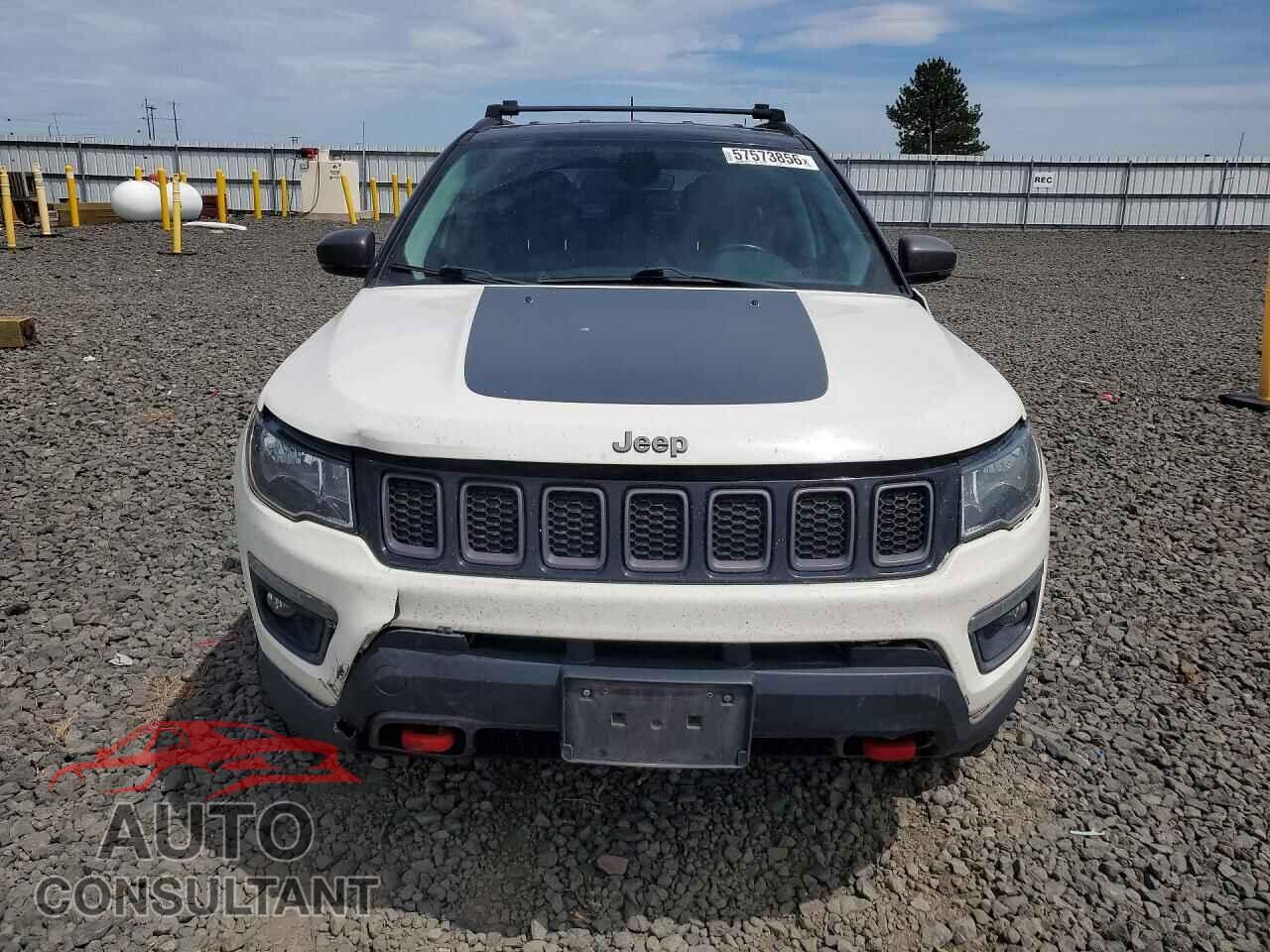 JEEP COMPASS 2018 - 3C4NJDDB3JT451708