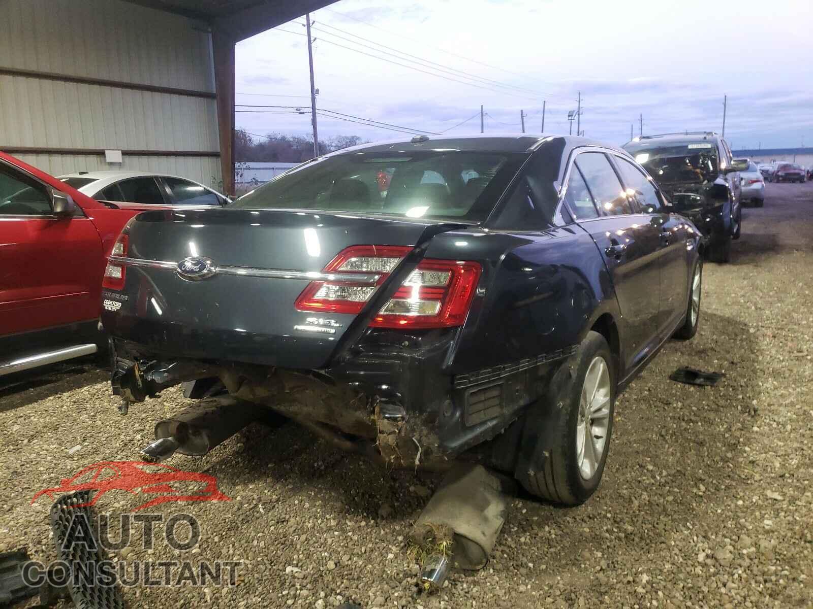 FORD TAURUS 2017 - 1FAHP2E81HG127745