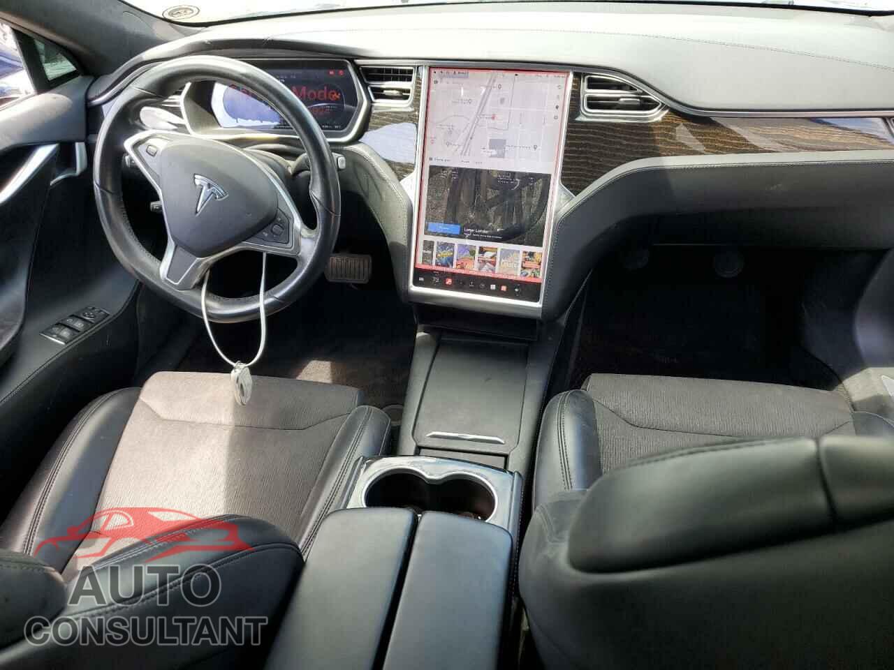 TESLA MODEL S 2017 - 5YJSA1E14HF185924