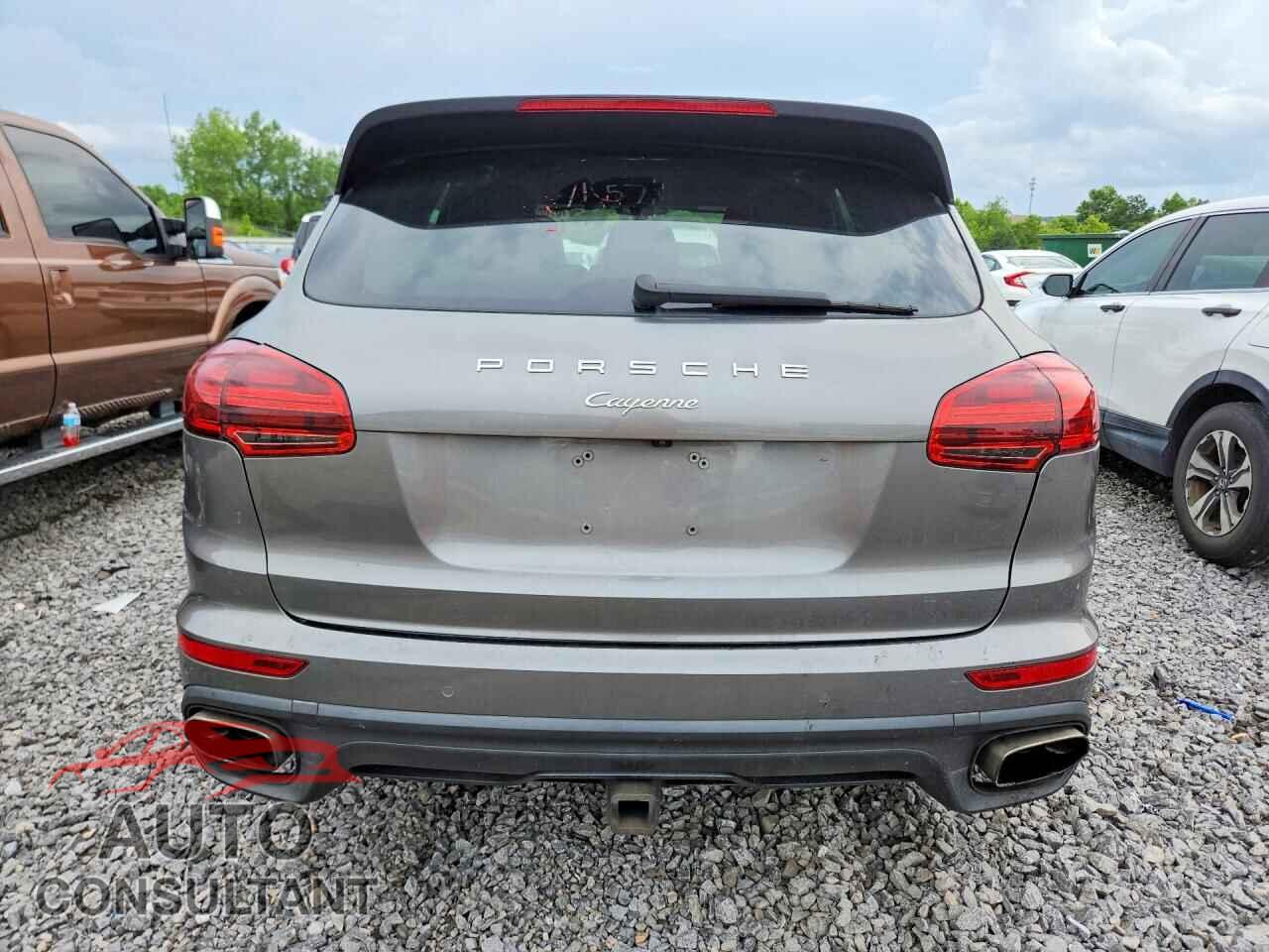 PORSCHE CAYENNE 2016 - WP1AA2A22GLA04233