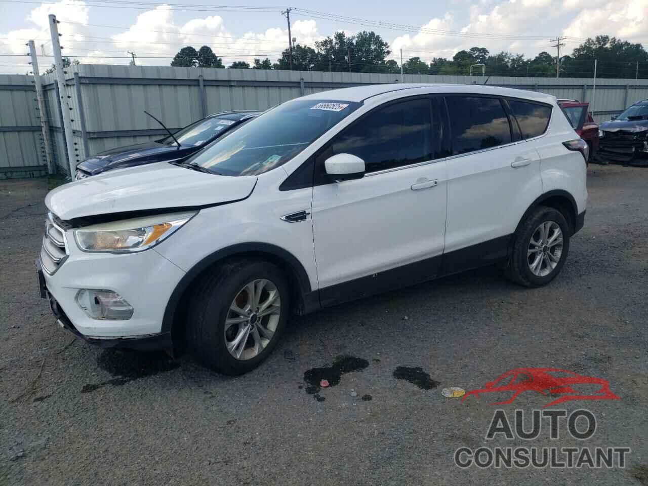 FORD ESCAPE 2017 - 1FMCU0GD8HUA54074