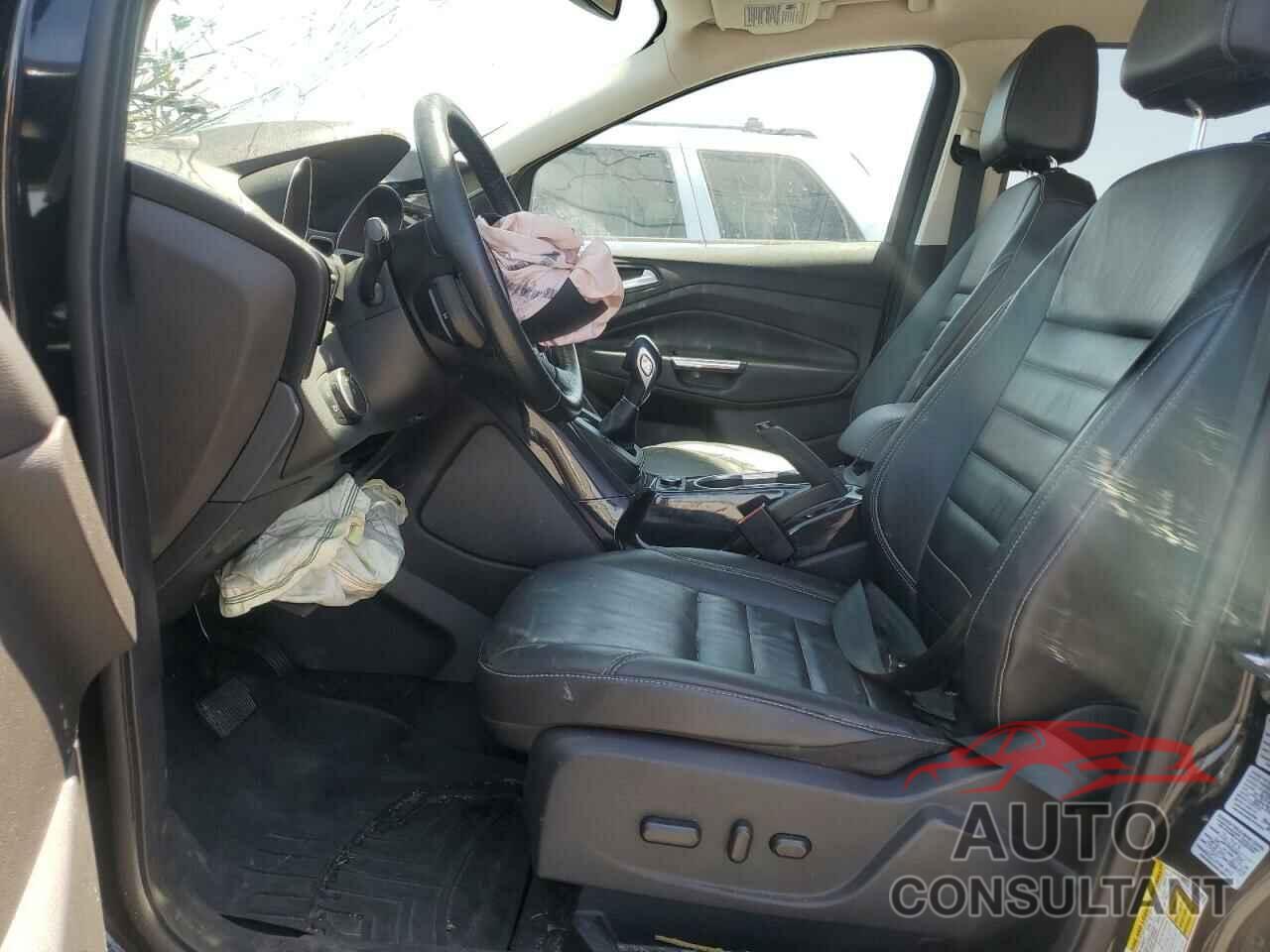 FORD ESCAPE 2016 - 1FMCU9J94GUC60287
