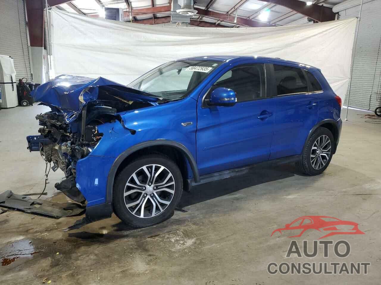 MITSUBISHI OUTLANDER 2018 - JA4AR3AW3JU016132