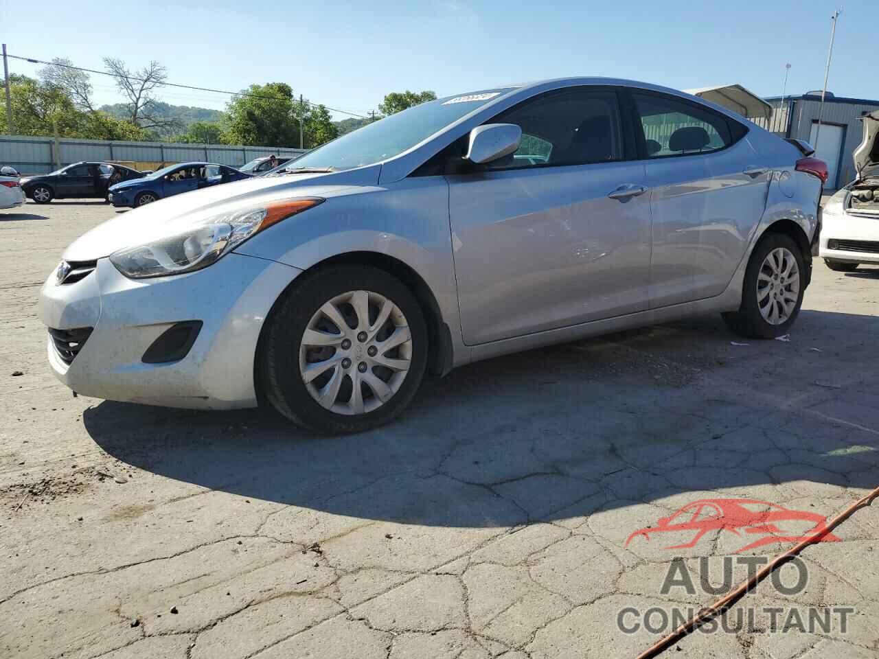 HYUNDAI ELANTRA 2013 - 5NPDH4AE3DH226621