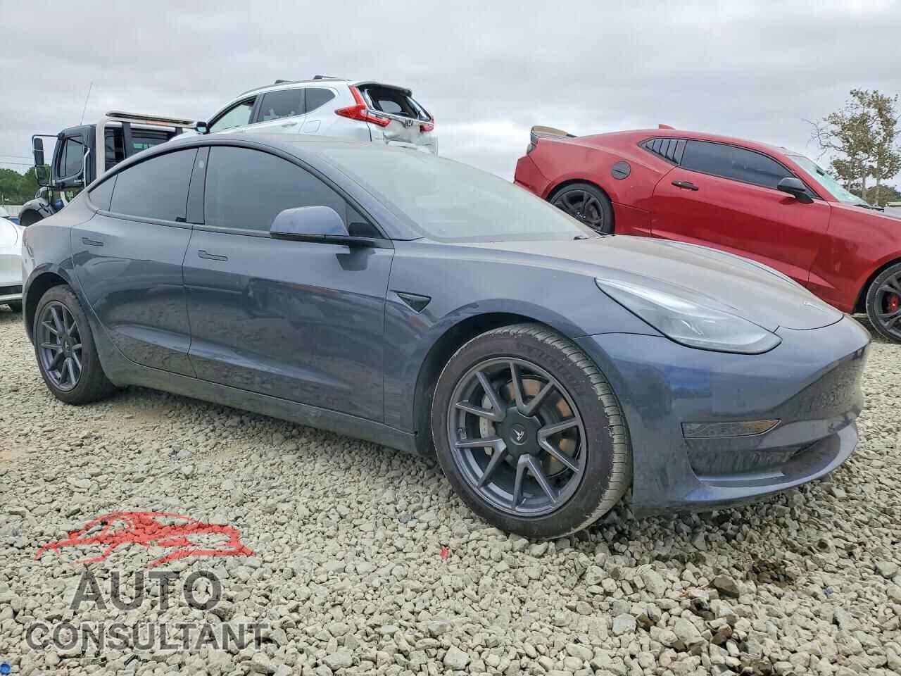 TESLA MODEL 3 2021 - 5YJ3E1EAXMF998770