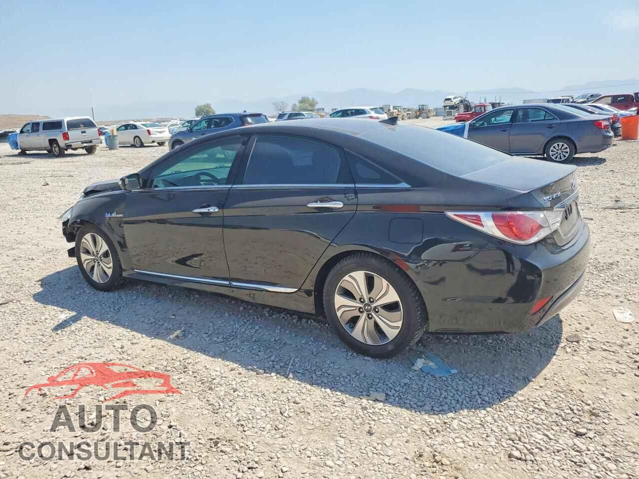 HYUNDAI SONATA 2013 - KMHEC4A48DA074784