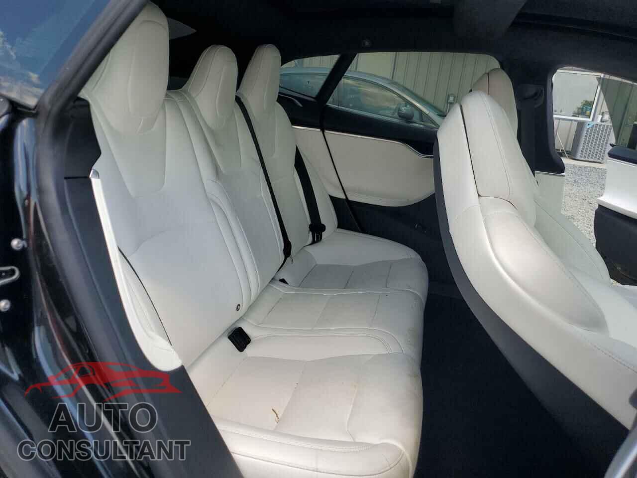 TESLA MODEL S 2017 - 5YJSA1E41HF209252