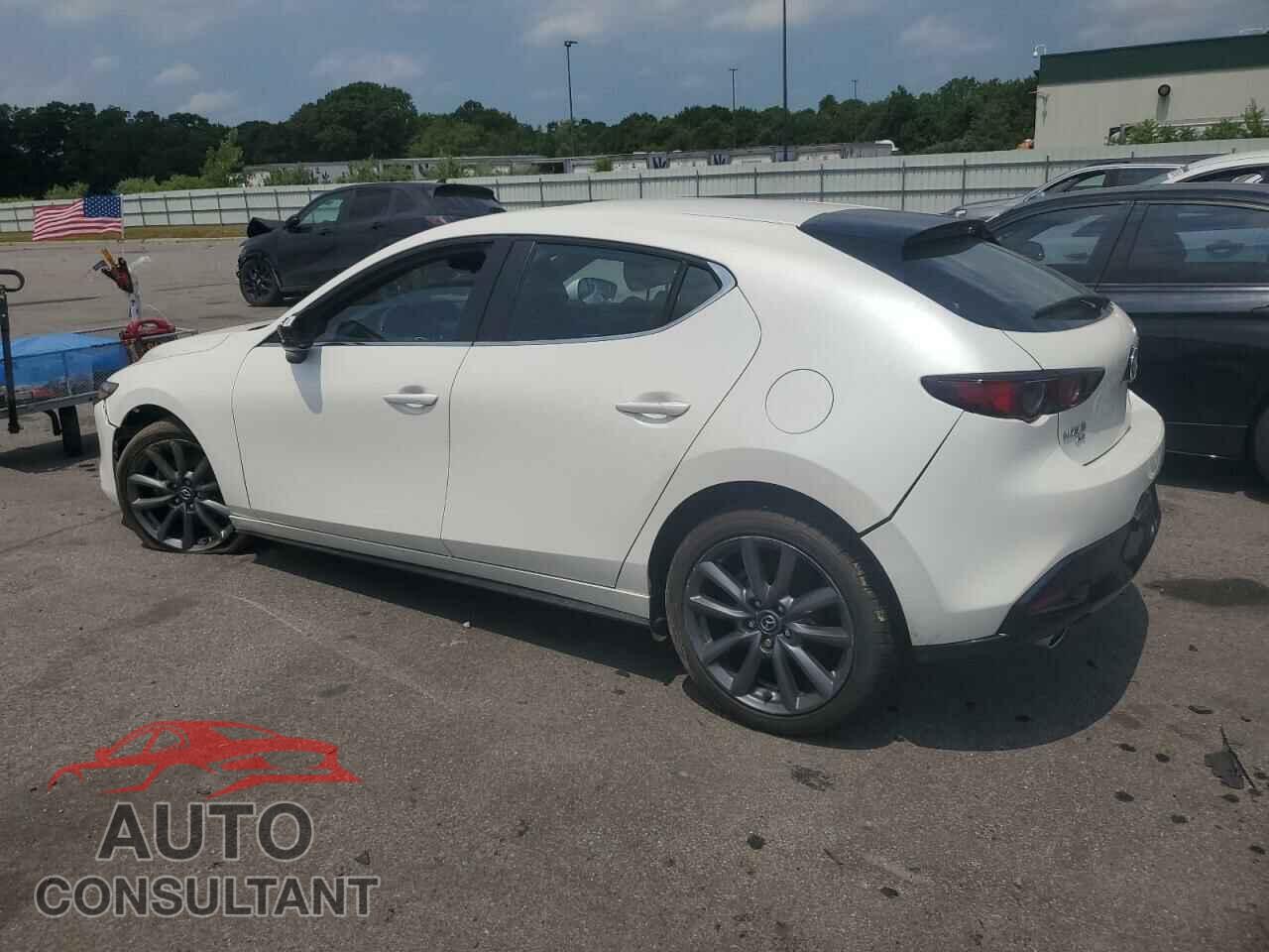 MAZDA 3 2021 - JM1BPBLL7M1344771