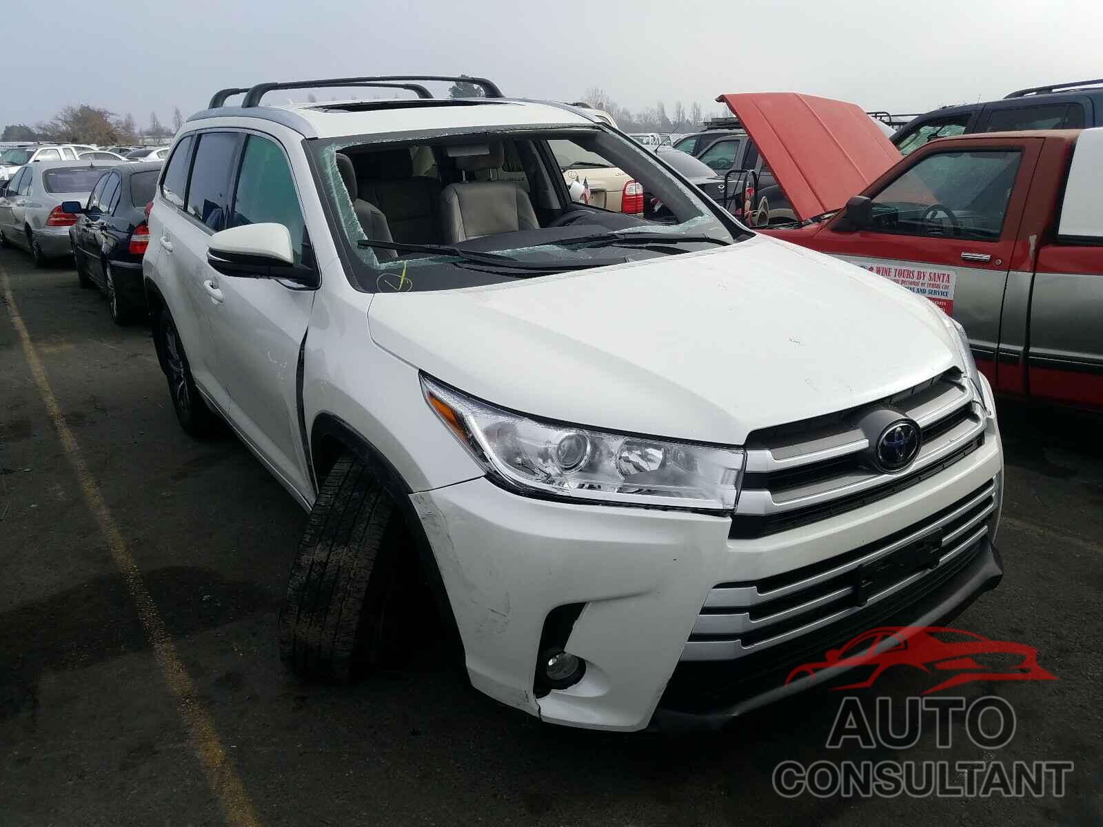 TOYOTA HIGHLANDER 2018 - 5TDJZRFH4JS531843