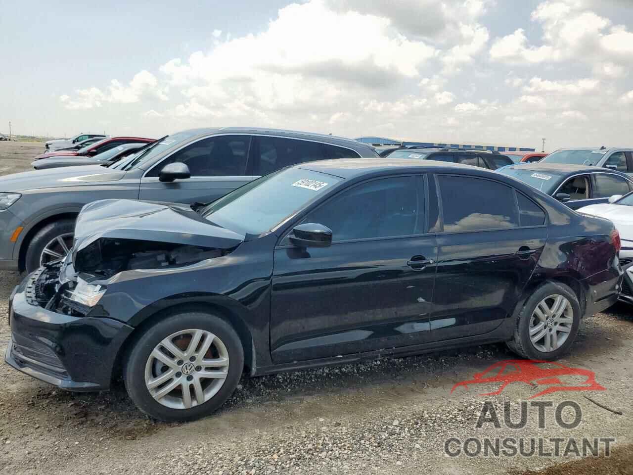 VOLKSWAGEN JETTA 2018 - 3VW2B7AJXJM248089