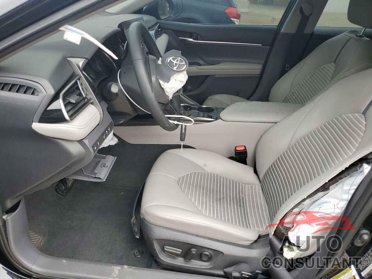 TOYOTA CAMRY 2022 - 4T1G11BK2NU055996