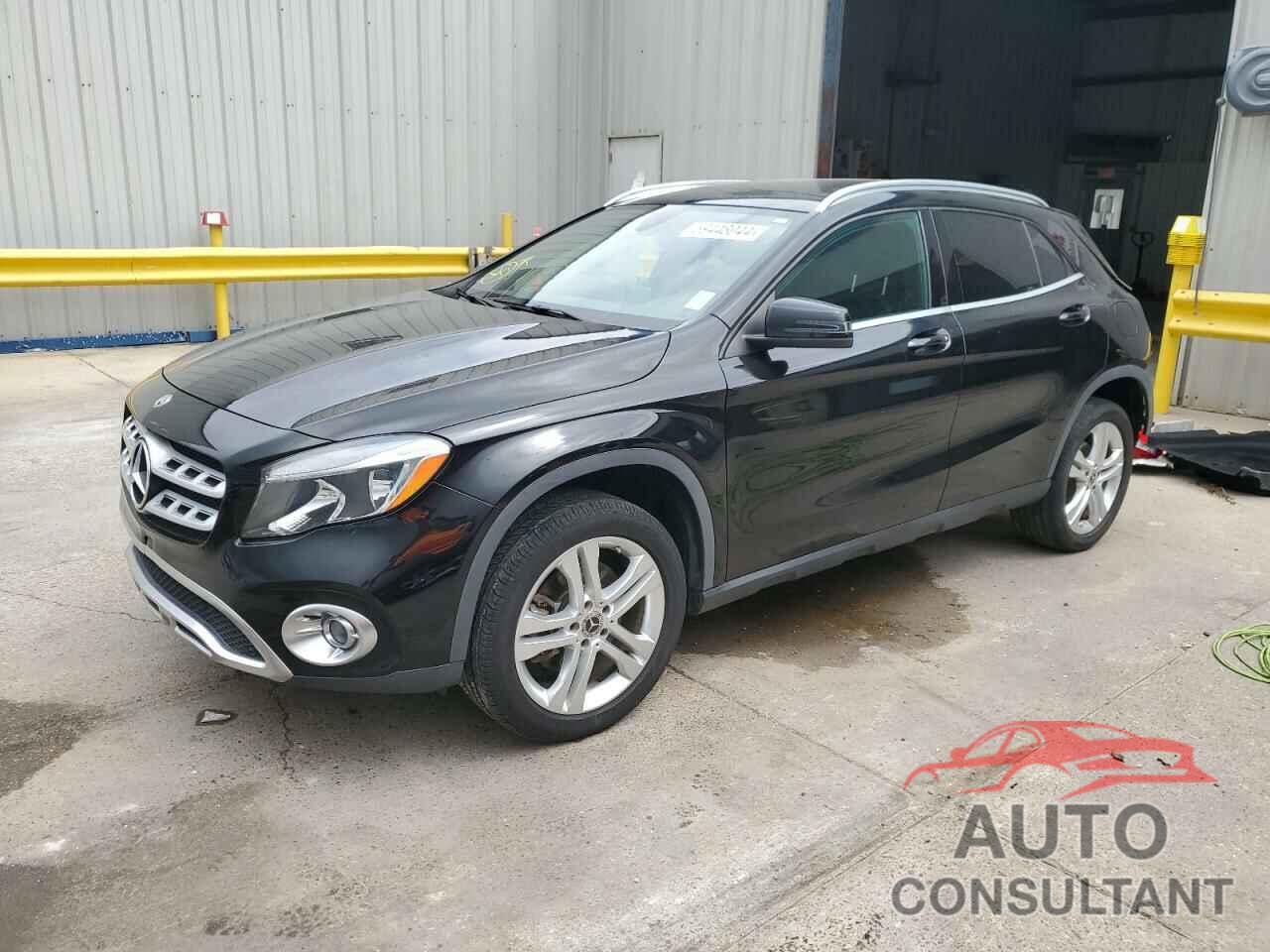 MERCEDES-BENZ GLA-CLASS 2018 - WDCTG4EB9JJ508077