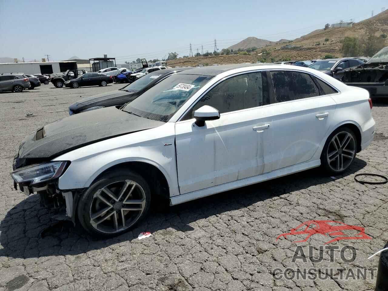 AUDI A3 2018 - WAUGUGFF2J1043156