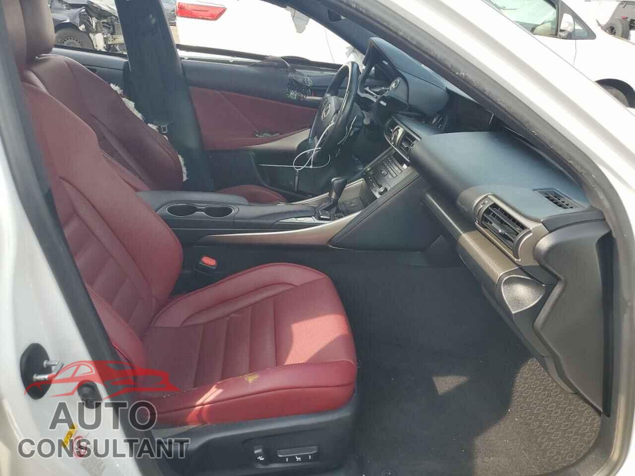 LEXUS IS 2017 - JTHCM1D28H5018228