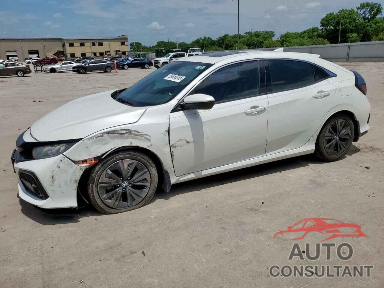 HONDA CIVIC 2018 - SHHFK7H68JU227637
