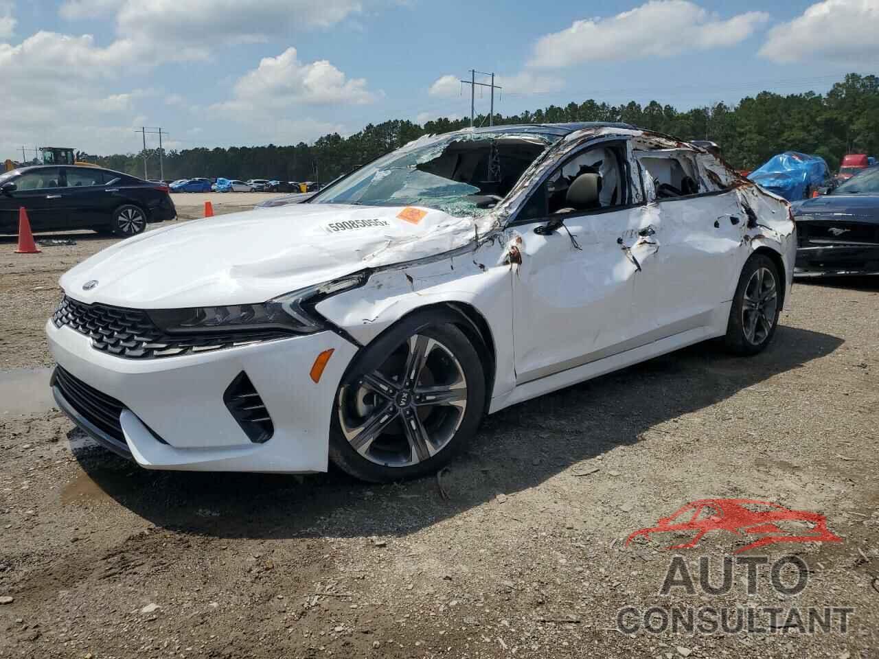 KIA K5 2021 - 5XXG34J21MG061701