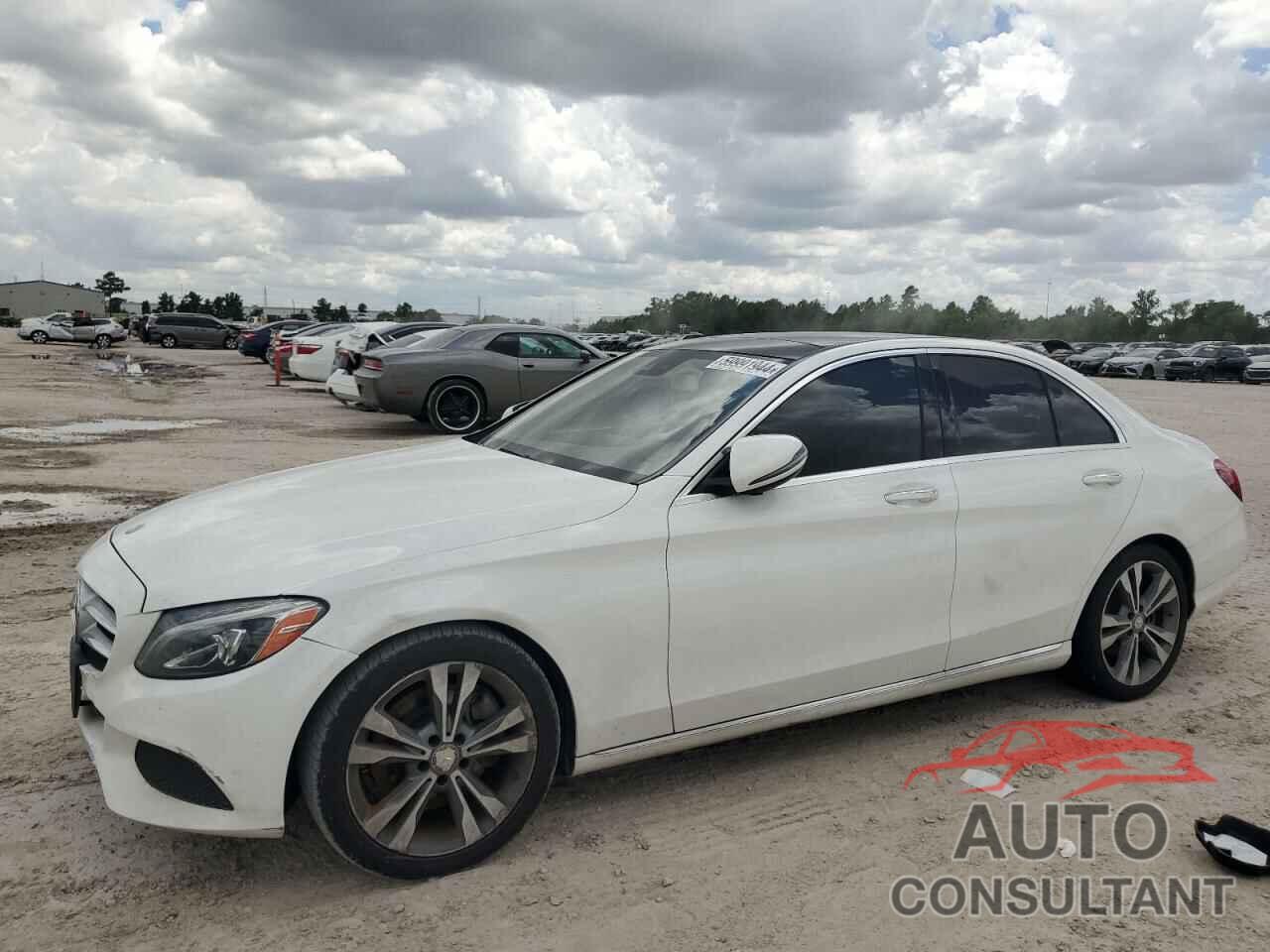 MERCEDES-BENZ C-CLASS 2016 - 55SWF4JB4GU156150