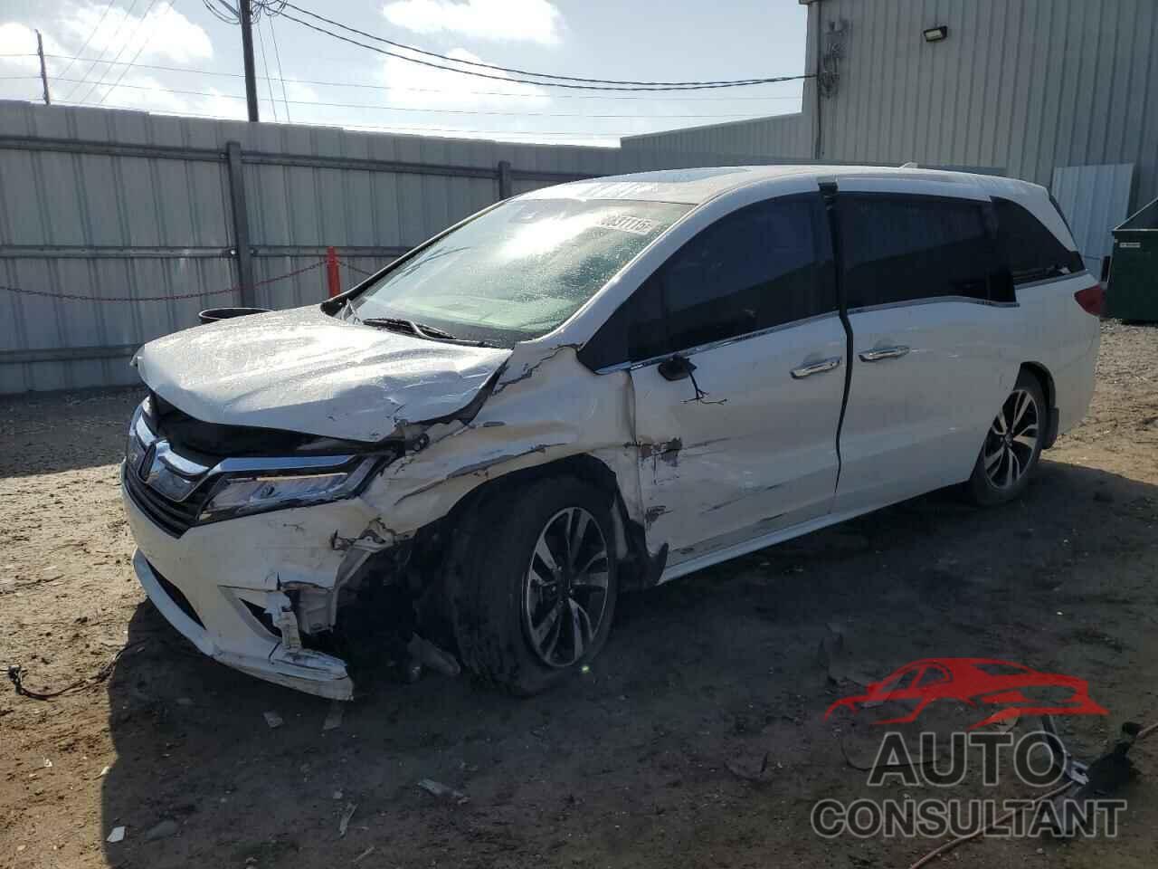 HONDA ODYSSEY 2018 - 5FNRL6H97JB026117