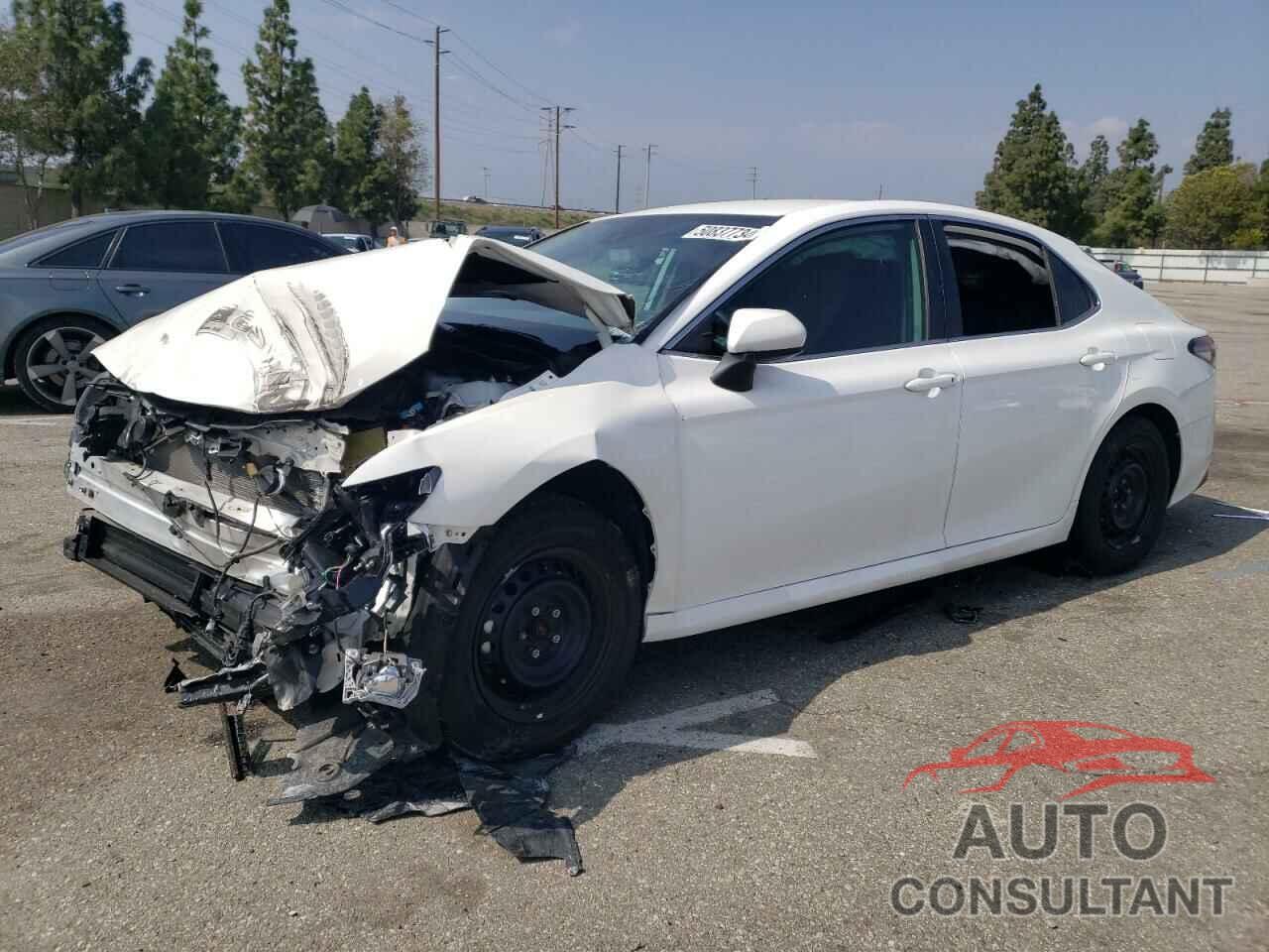 TOYOTA CAMRY 2022 - 4T1C31AK2NU573018