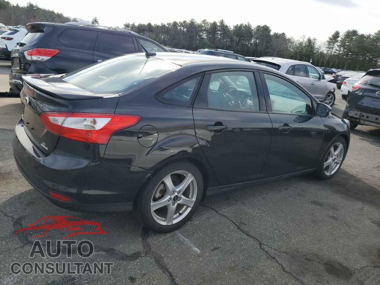 FORD FOCUS 2014 - 1FADP3F21EL333732