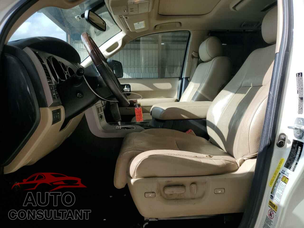 TOYOTA SEQUOIA 2012 - 5TDYY5G16CS039961