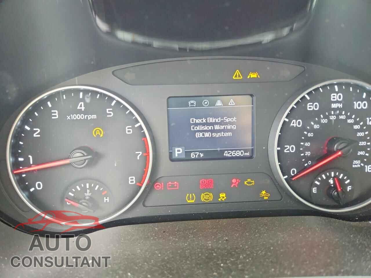KIA SELTOS 2023 - KNDERCAA2P7421840