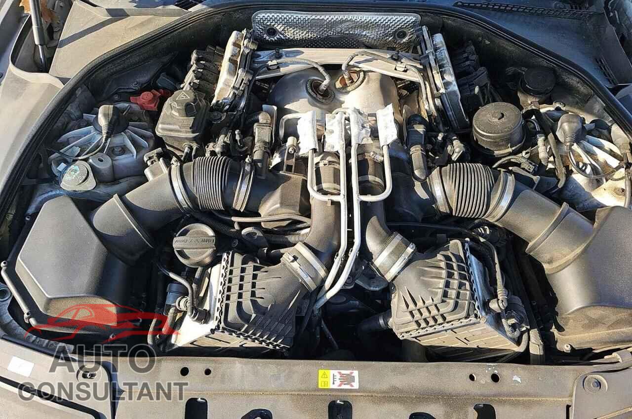 BMW M5 2013 - WBSFV9C53DC772996