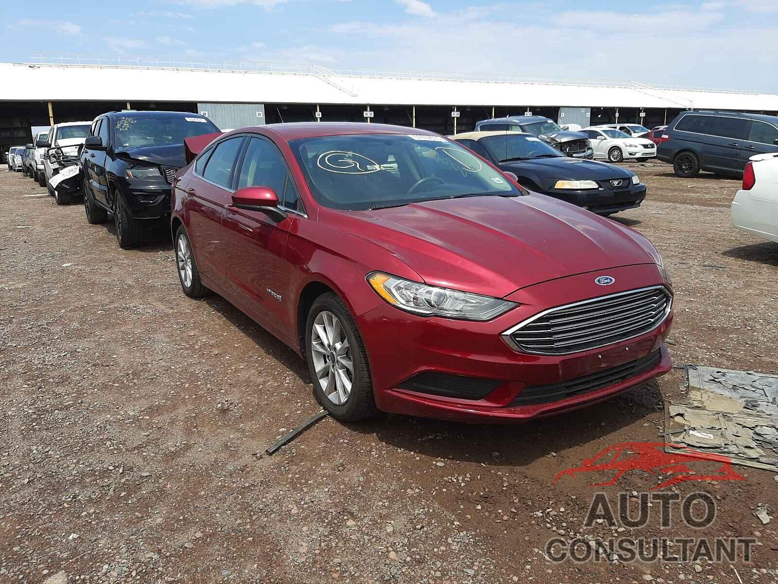 FORD FUSION 2017 - 3FA6P0LU9HR295217