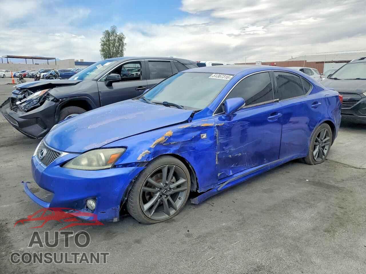 LEXUS IS 2011 - JTHBF5C29B5155975