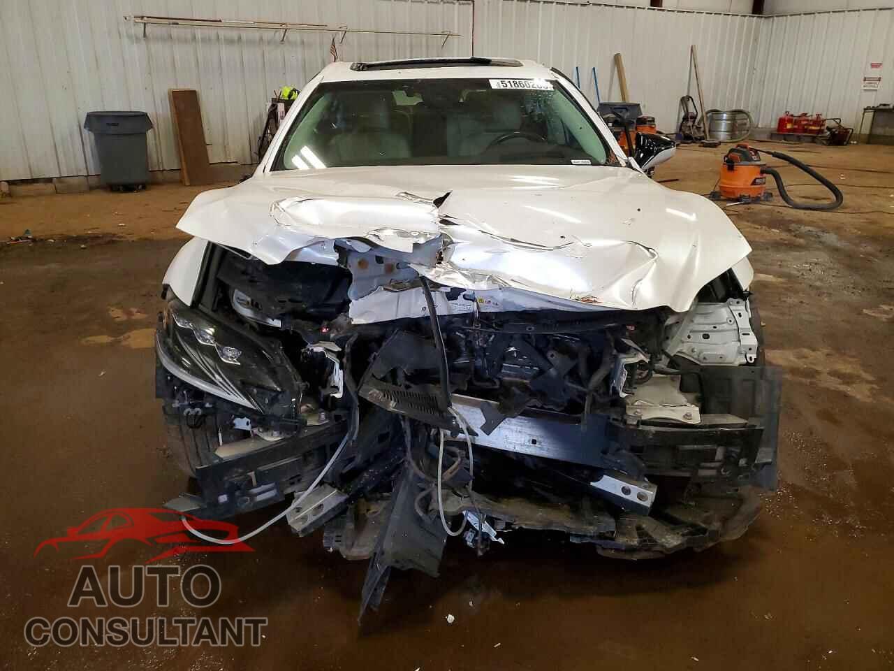 LEXUS LS500 2018 - JTHCYLFF2J5000538