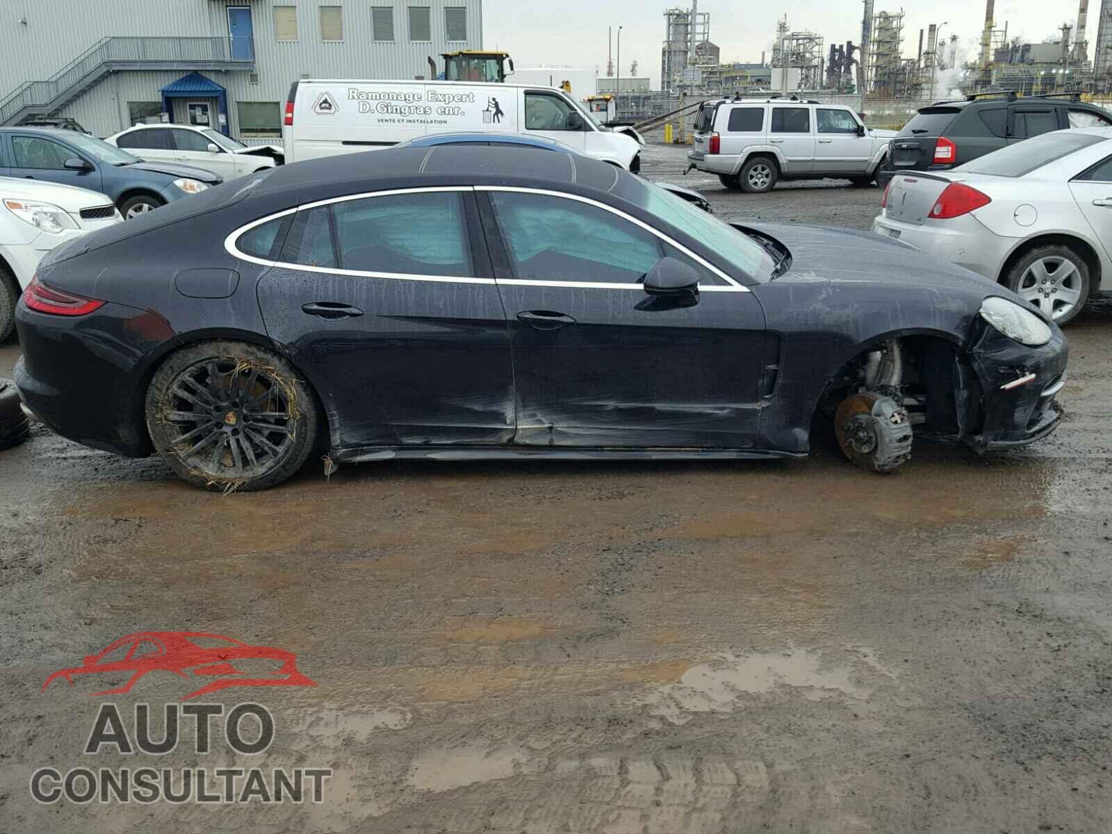 PORSCHE PANAMERA 2017 - WP0AB2A79HL121237