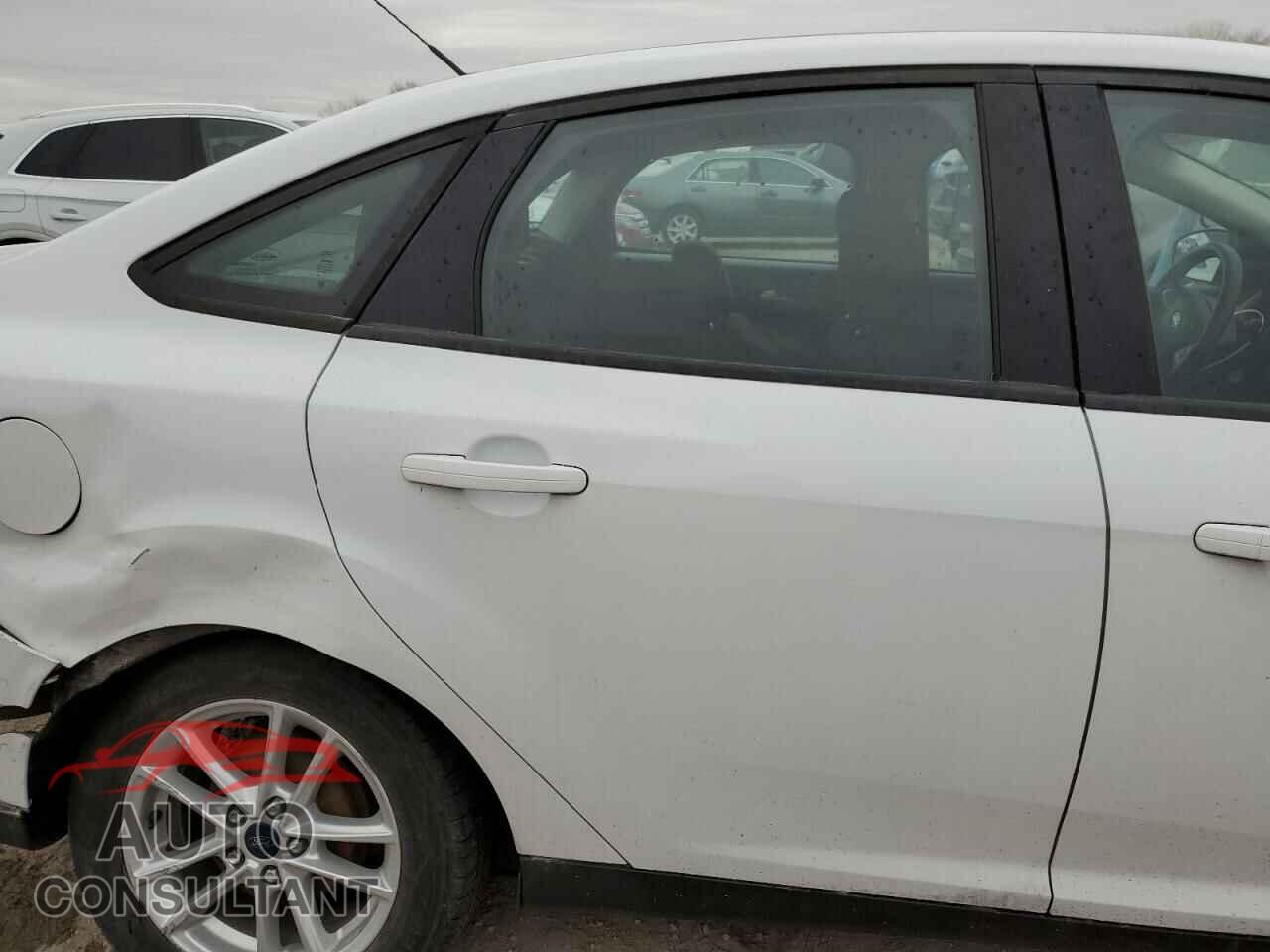 FORD FOCUS 2016 - 1FADP3F28GL305946
