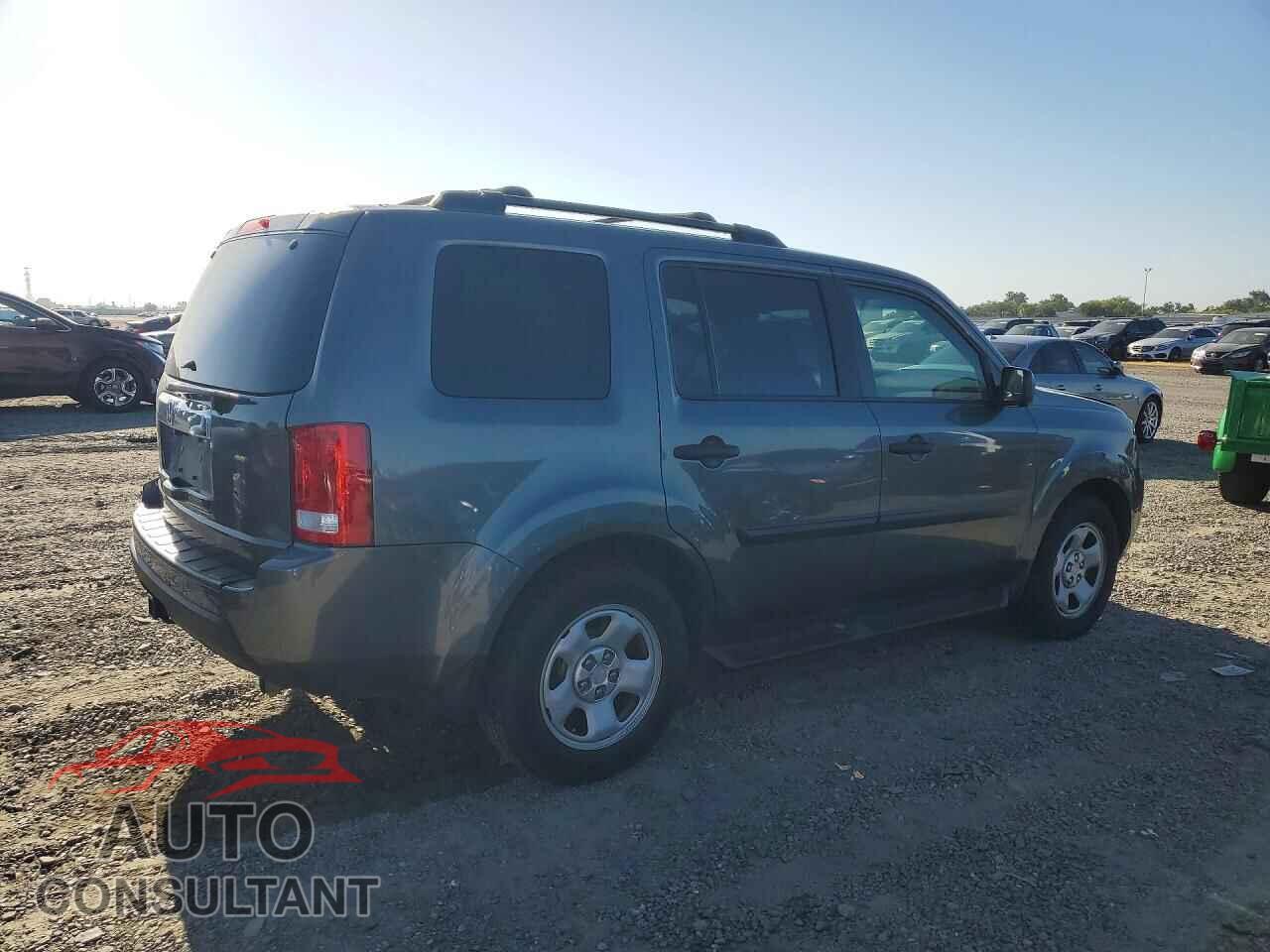 HONDA PILOT 2011 - 5FNYF3H21BB053111