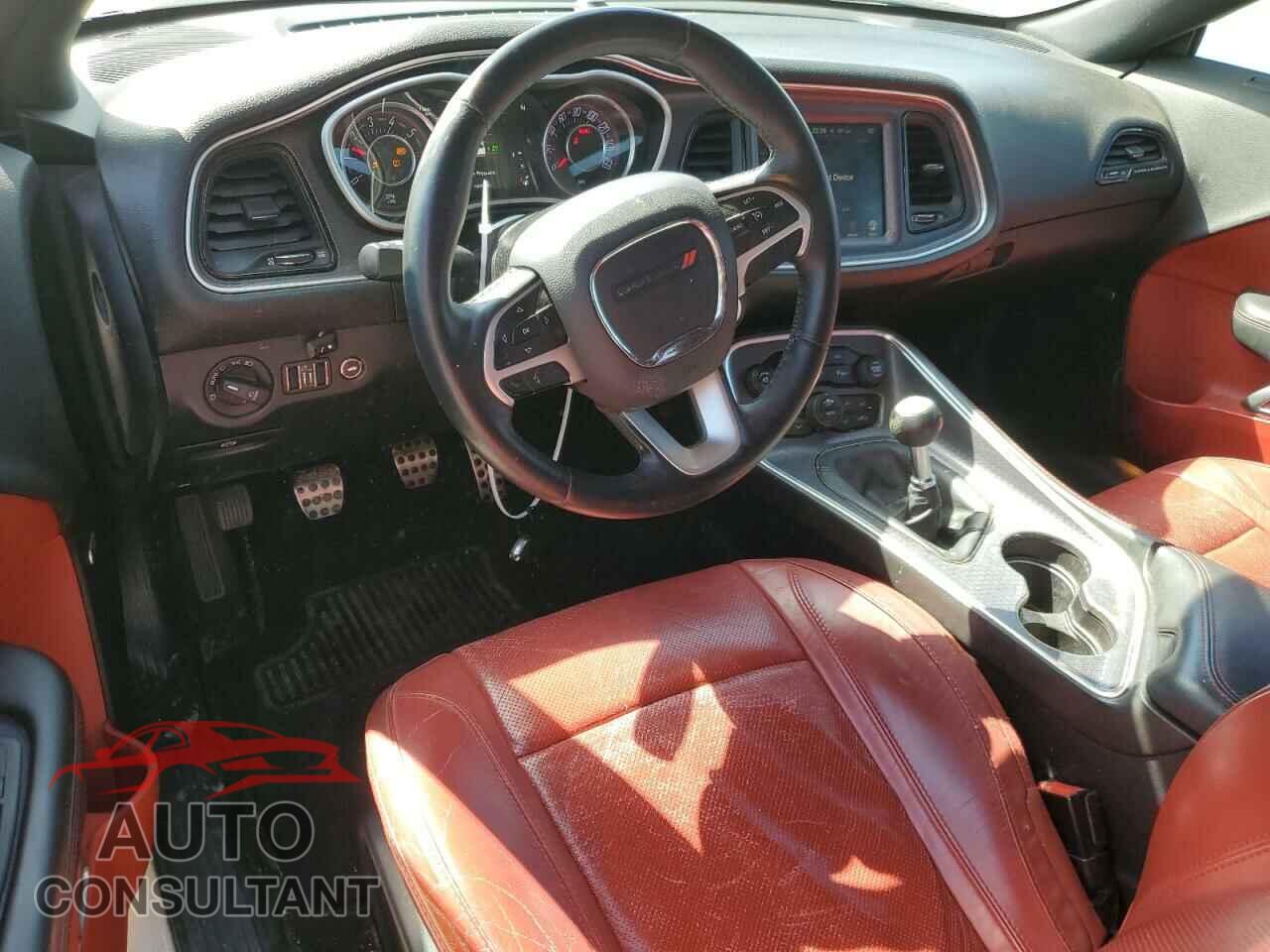 DODGE CHALLENGER 2015 - 2C3CDZBT4FH885177