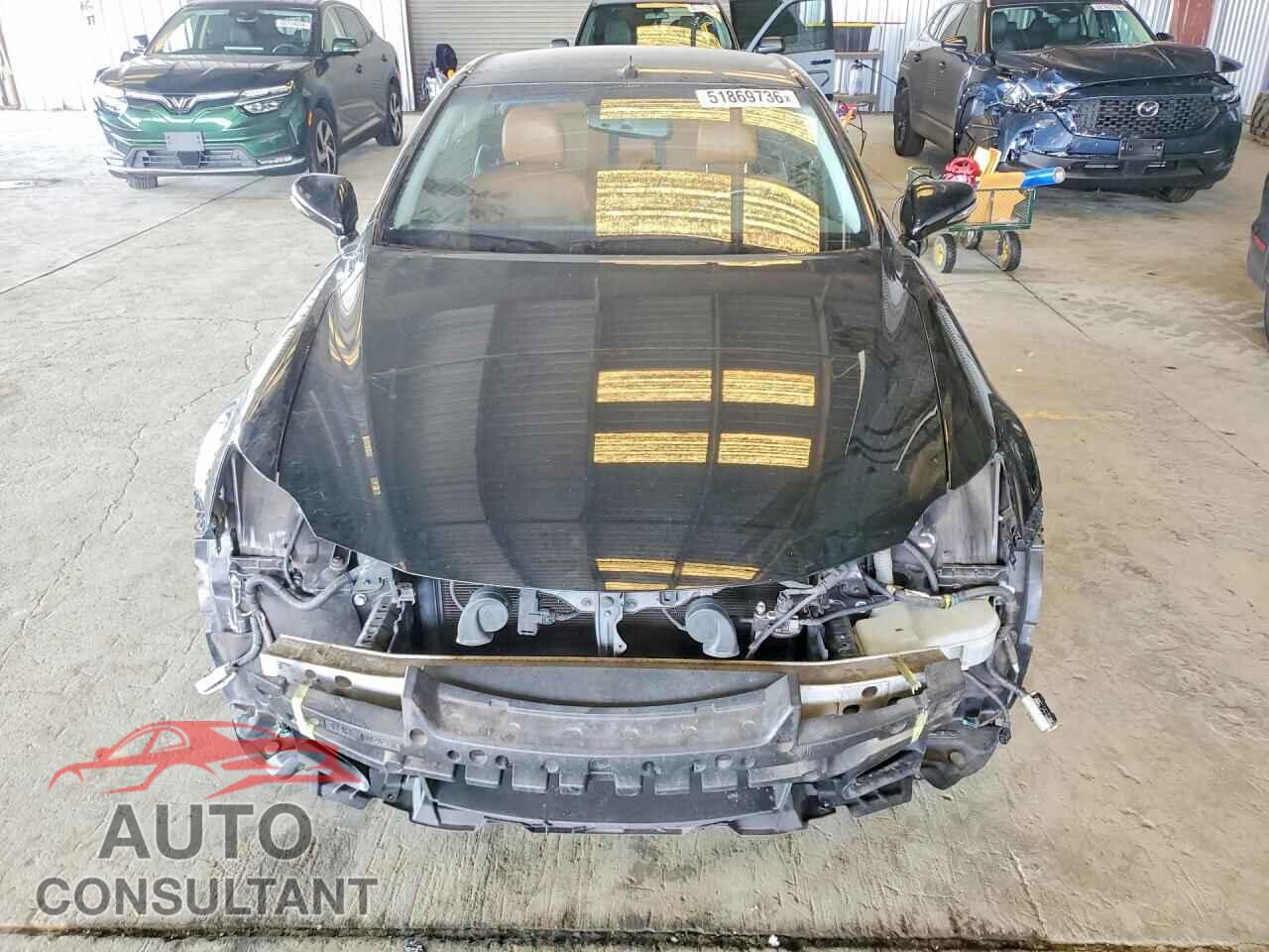 LEXUS IS 2012 - JTHFE2C2XC2507404