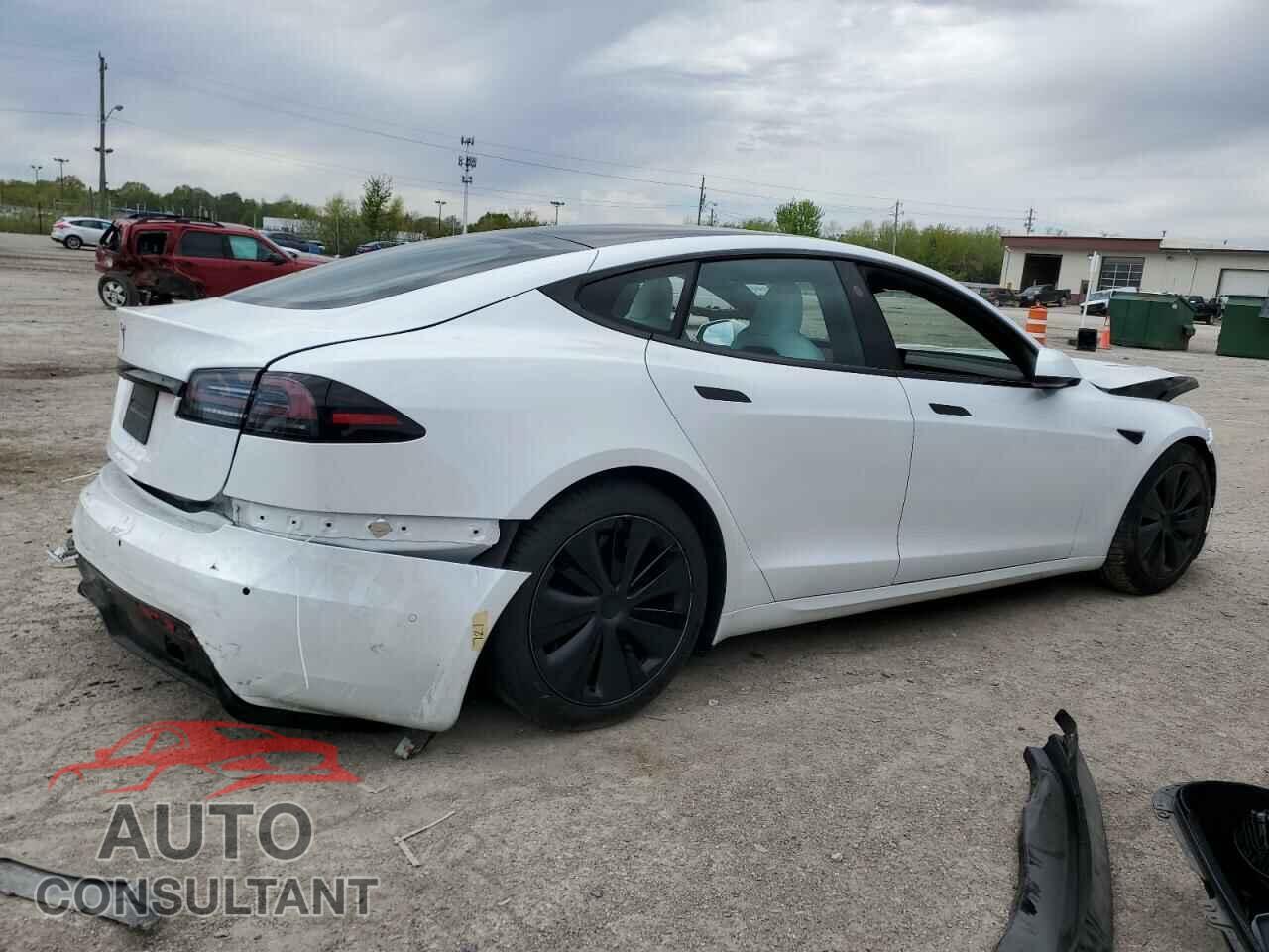 TESLA MODEL S 2022 - 5YJSA1E59NF477471