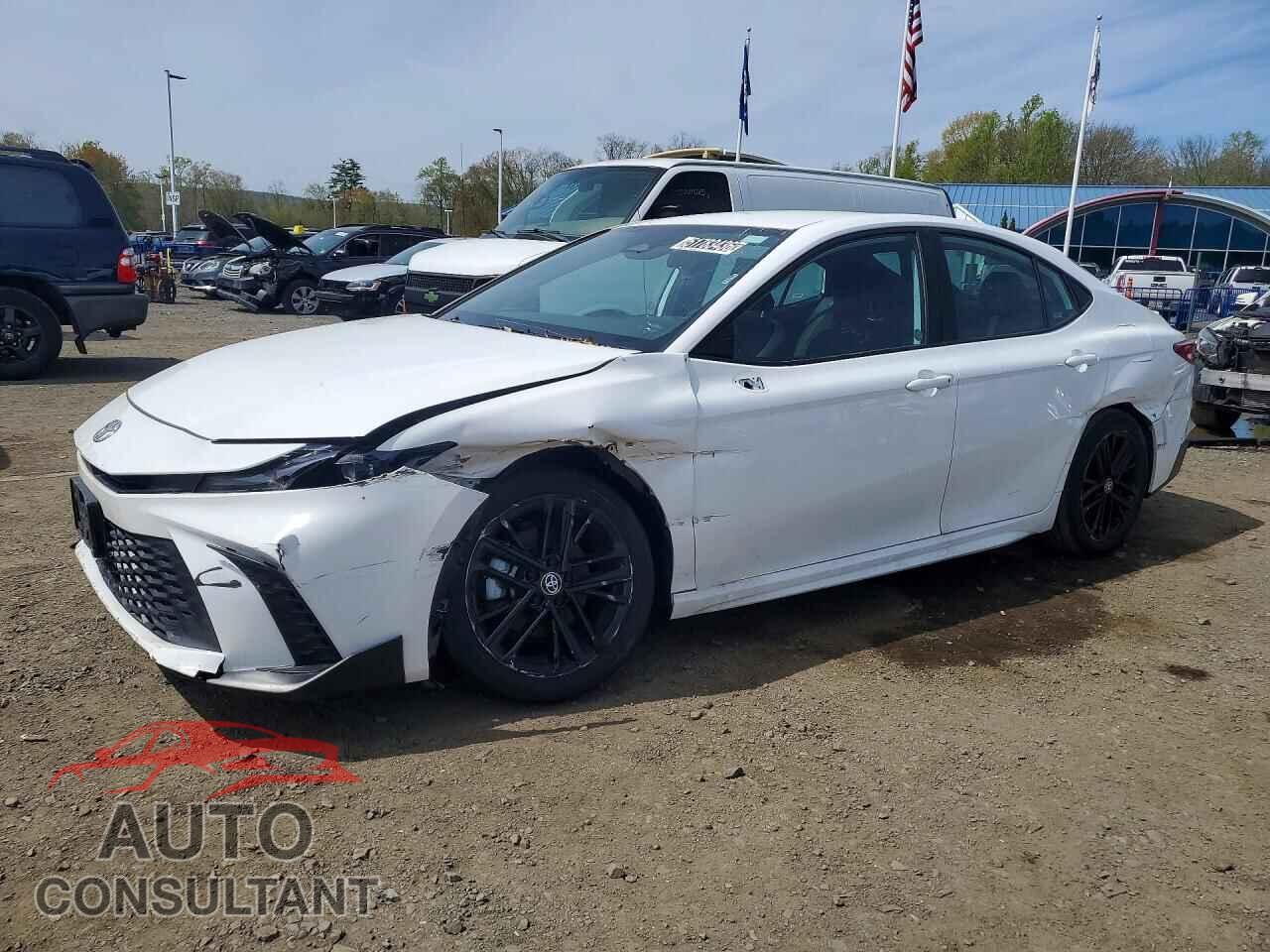 TOYOTA CAMRY 2025 - 4T1DAACK3SU133473