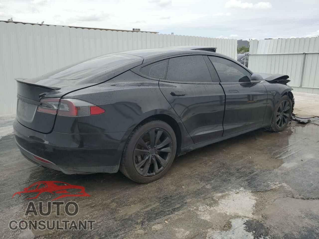 TESLA MODEL S 2016 - 5YJSA1E26GF123285