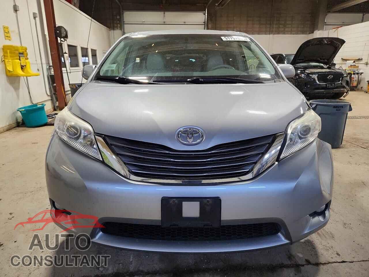 TOYOTA All Models 2012 - 5TDYK3DC0CS272889