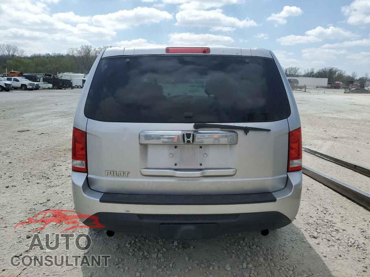 HONDA PILOT 2012 - 5FNYF3H24CB013087