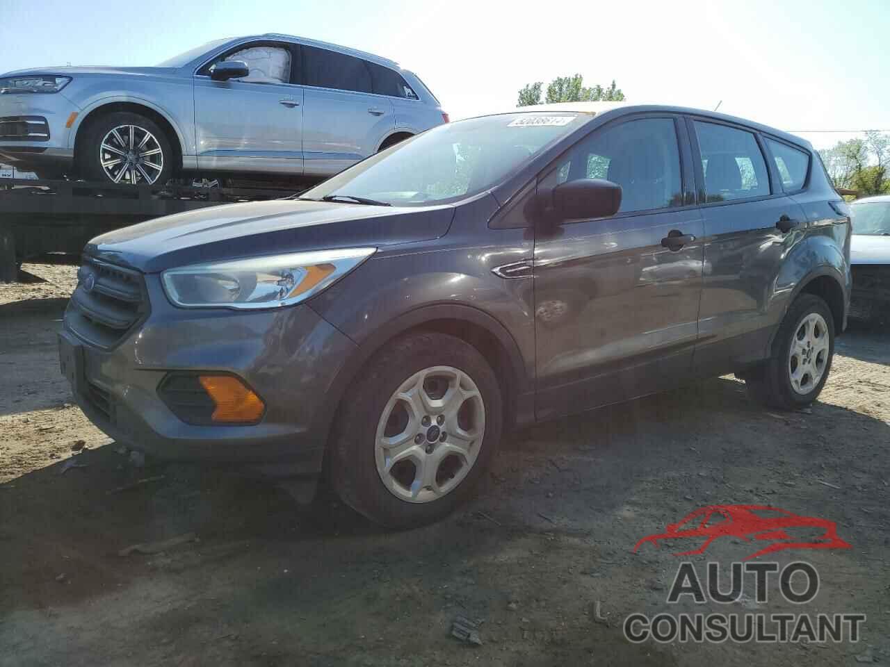 FORD ESCAPE 2017 - 1FMCU0F77HUD05629