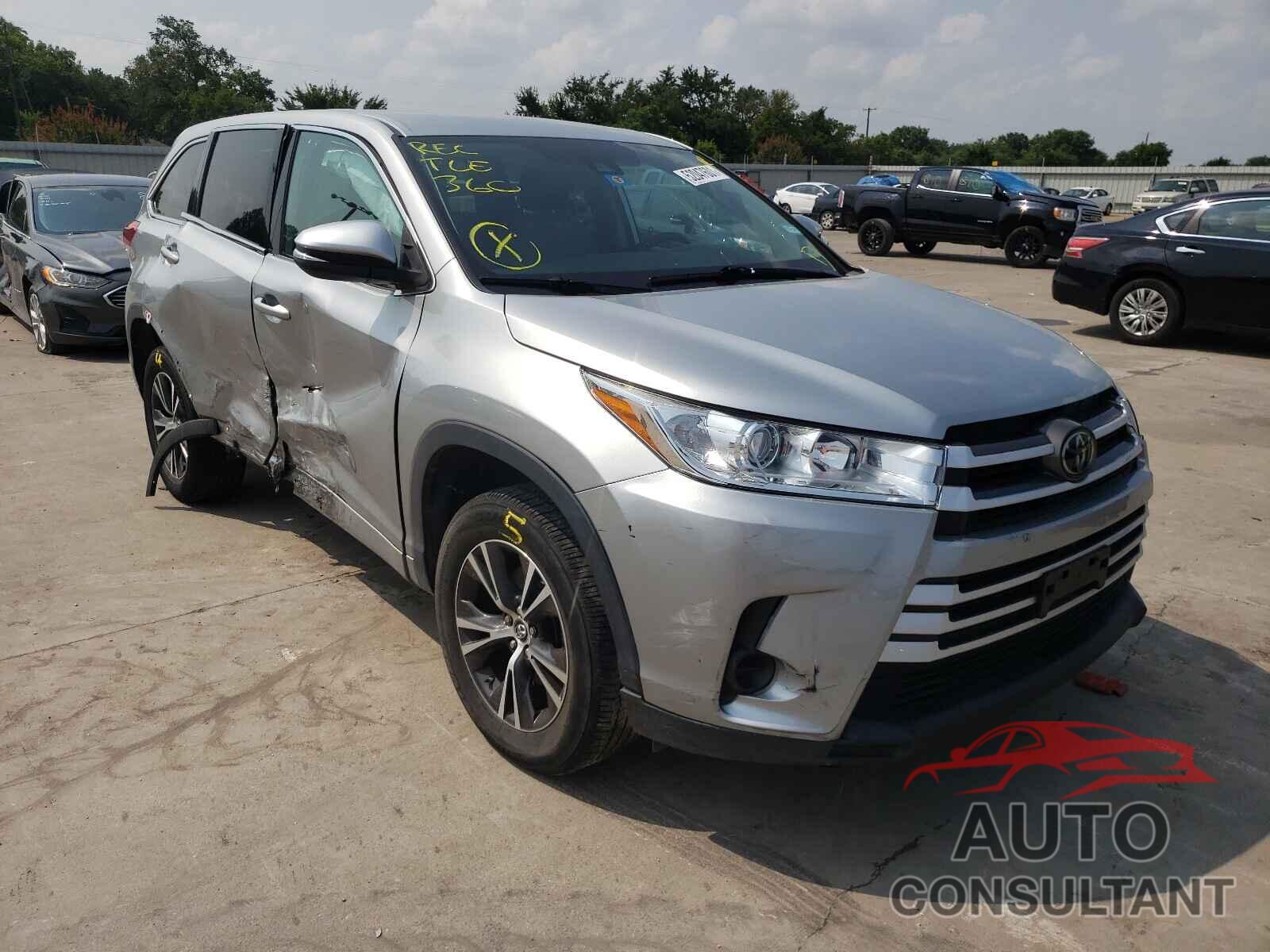 TOYOTA HIGHLANDER 2018 - 5TDZZRFH0JS251081
