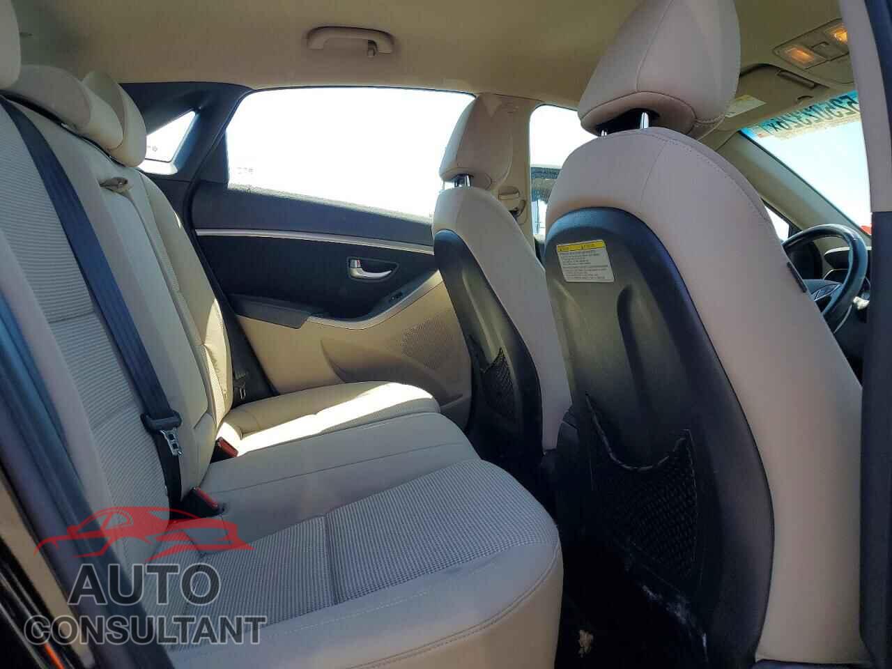 HYUNDAI ELANTRA 2013 - KMHD35LE9DU044344