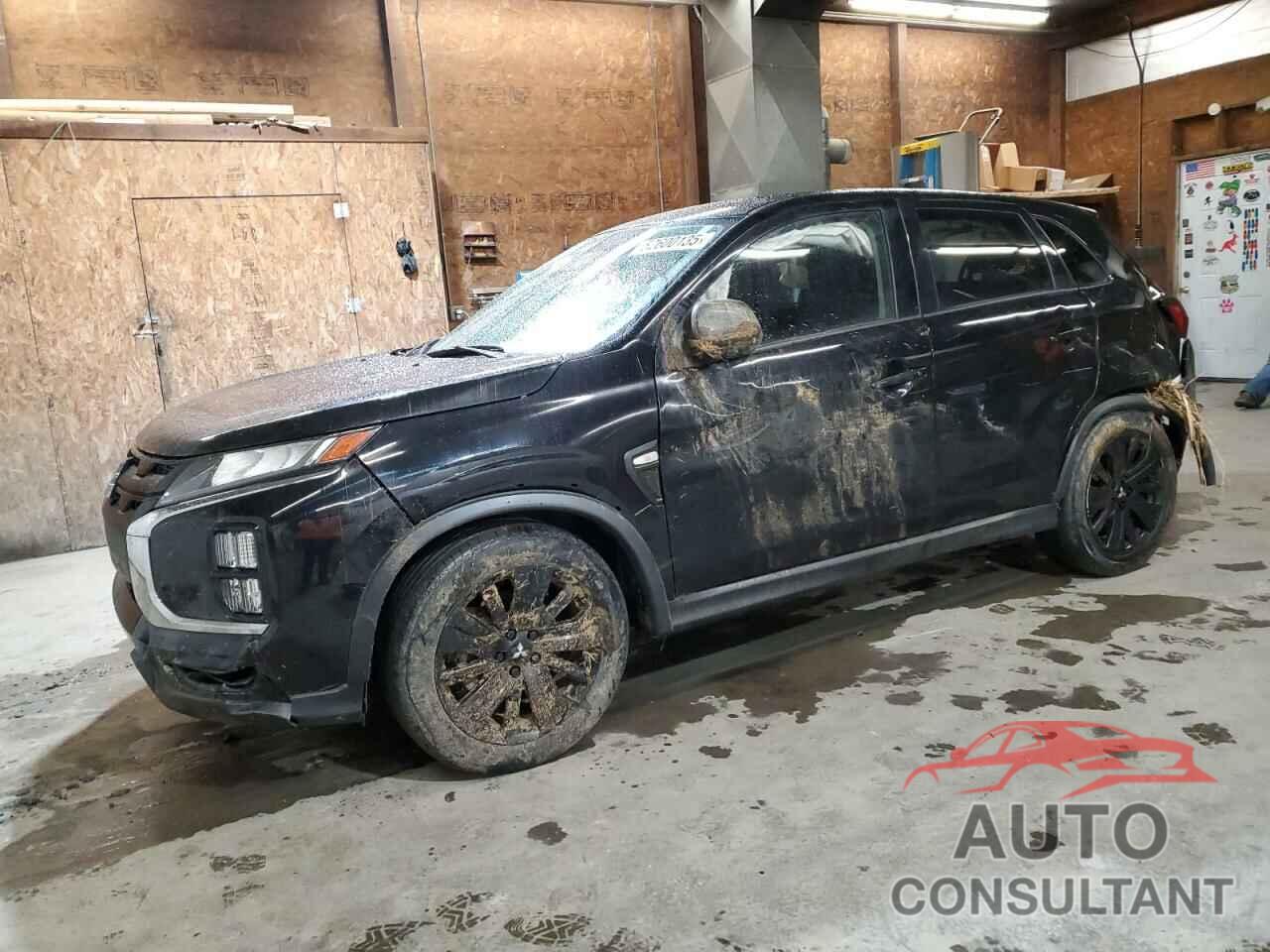MITSUBISHI OUTLANDER 2023 - JA4ARUAU4PU013625