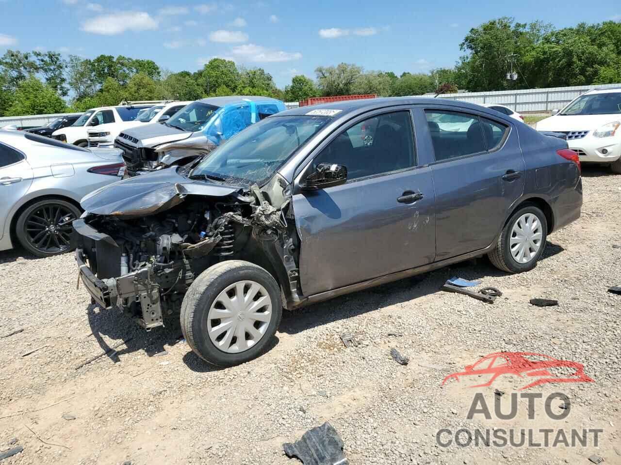NISSAN VERSA 2017 - 3N1CN7AP4HL902056