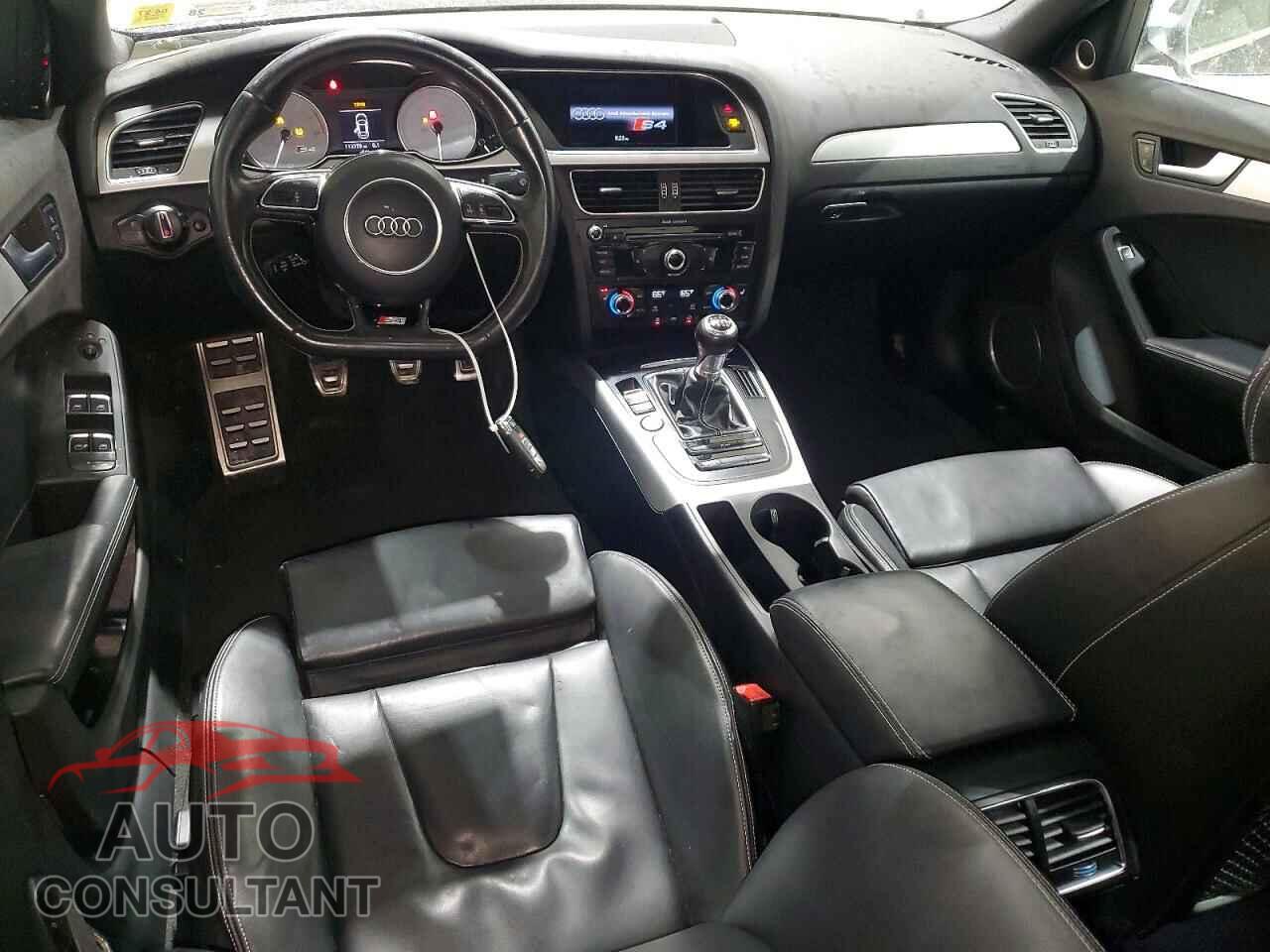 AUDI S4/RS4 2014 - WAUDGAFL7EA148892