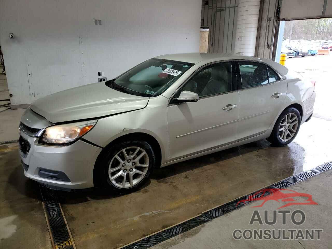 CHEVROLET MALIBU 2015 - 1G11C5SLXFF350671