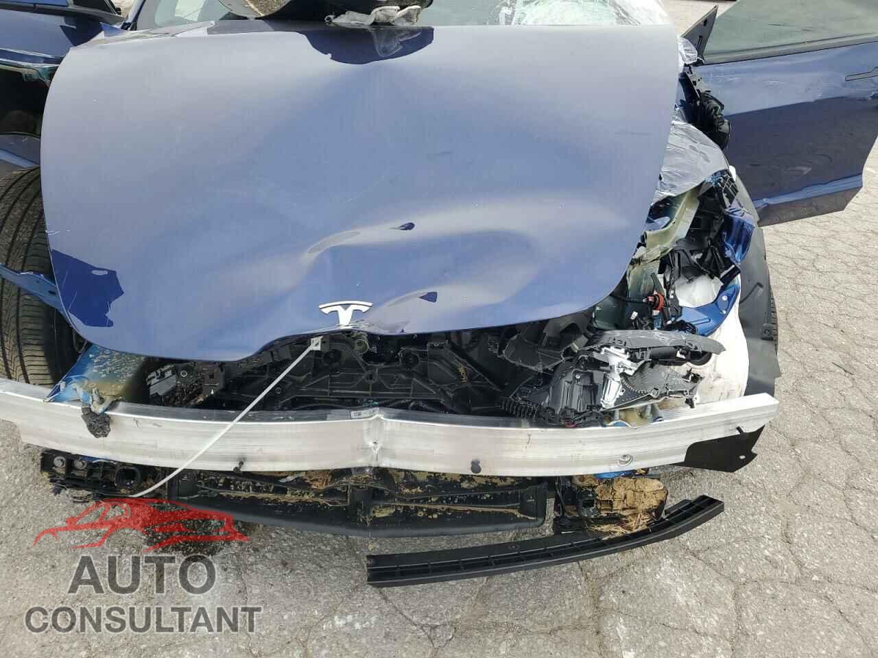 TESLA MODEL 3 2024 - 5YJ3E1EA6RF730676