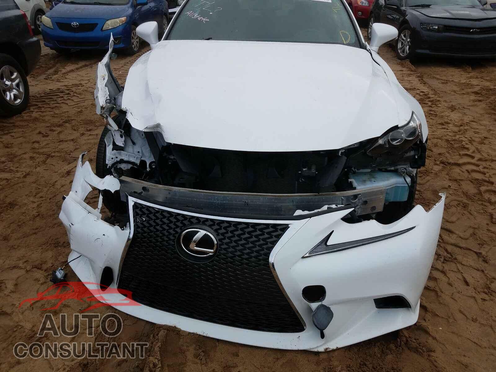 LEXUS IS 2016 - JTHBA1D21G5026352